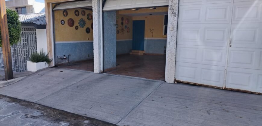 CASA EN VENTA 📍 Lomas 4a Secc. – S.L.P.