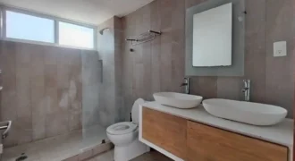 Casa en RENTA/VENTA Villamagna 1asecc