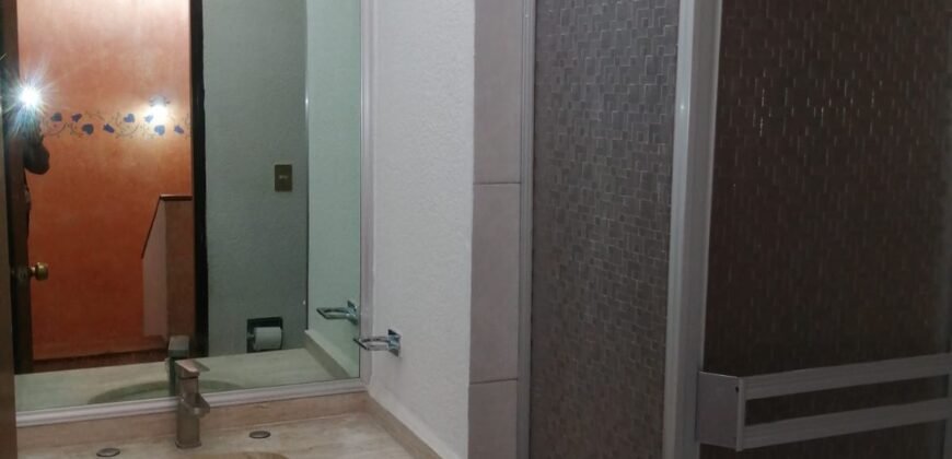 Casa en VENTA 📍 Lomas 3a Secc.