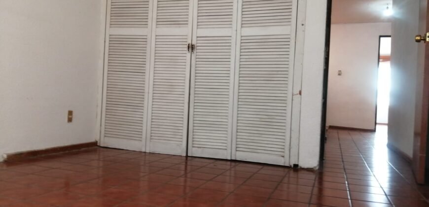 Casa en VENTA 📍 Lomas 3a Secc.