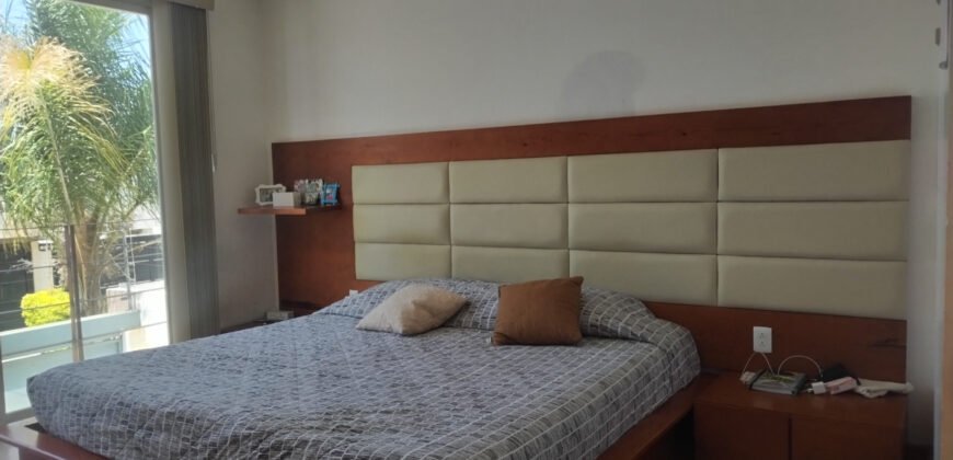 Casa en Venta en 📍 VillaMagna 1ª Sección