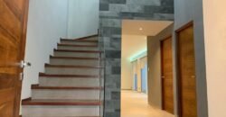 Casa en VENTA 📍 MONTERRA Oriente