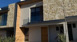 Casa en VENTA 📍 Privada KALLIO [Villamagna]