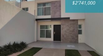 Casa en Venta en Privada 📍a 10 min de THE PARK