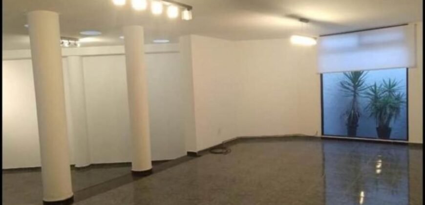 Casa en VENTA 📍 Zona Universitaria