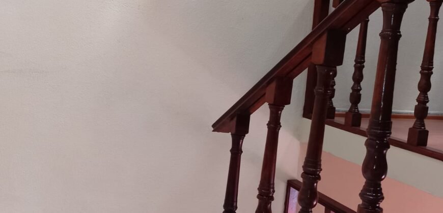 Renta de Casa 📍 Col. Jacarandas