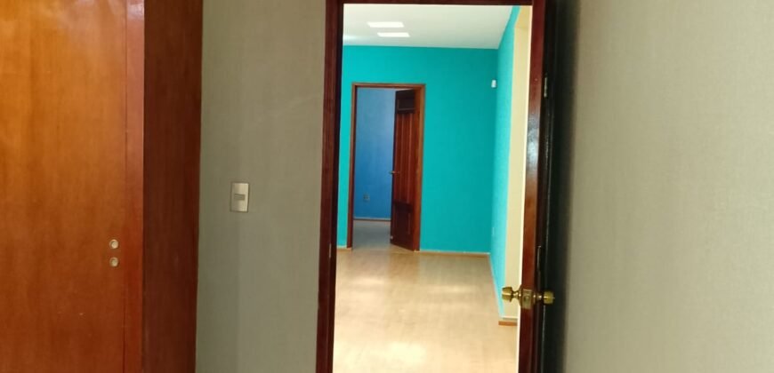 Renta de Casa 📍 Col. Jacarandas