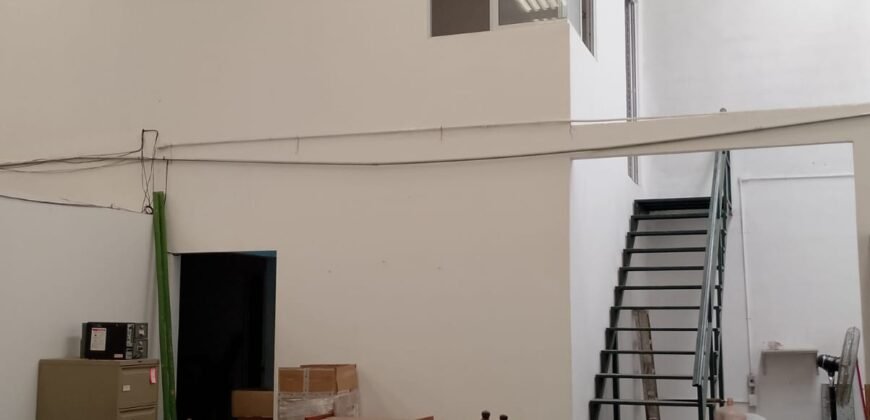 Bodega en VENTA 📍 Quintas de la Hacienda II