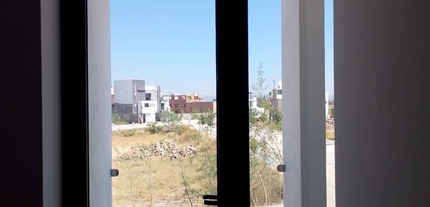 Casa en VENTA 📍 Priv. Parque Real