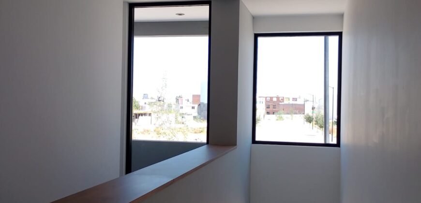 Casa en VENTA 📍 Priv. Parque Real