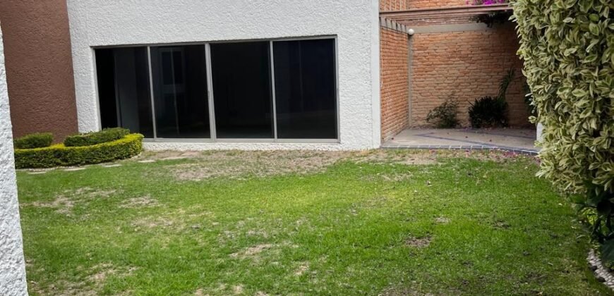 Casa en RENTA 📍 Loma Alta