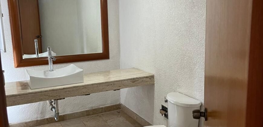 Casa en RENTA 📍 Loma Alta