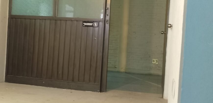 Bodega en RENTA 📍 Av. Tatanacho