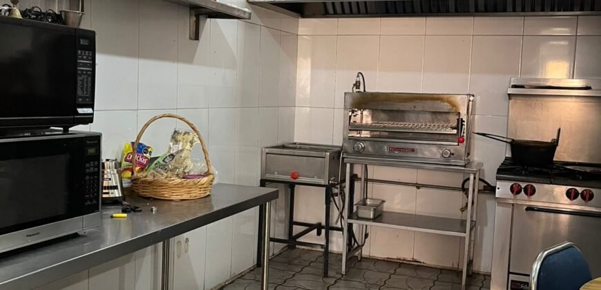 🗝️ Traspaso Llave en Mano: Restaurante en Av. Carranza, SLP